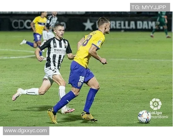 国王杯激战马拉加与阿尔梅里亚谁能晋级下一轮决胜负