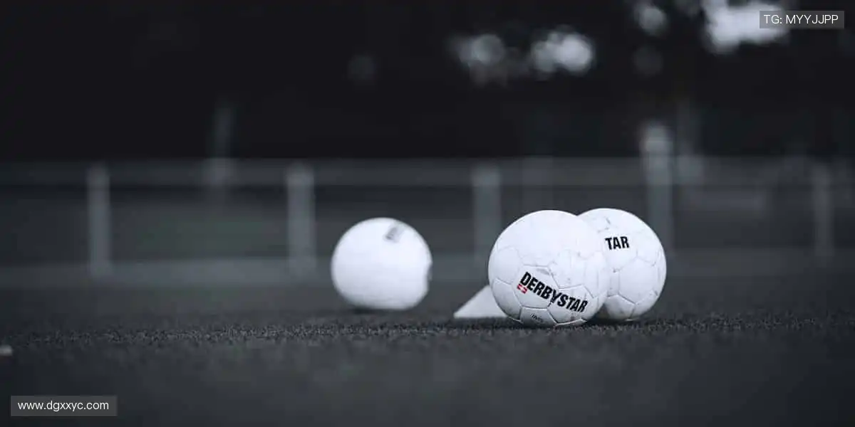 💻专业解说 + 实时互动,全球球迷同频狂欢!💥